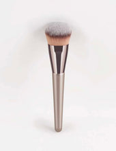 Charger l'image dans la galerie, Pinceau autobronzant